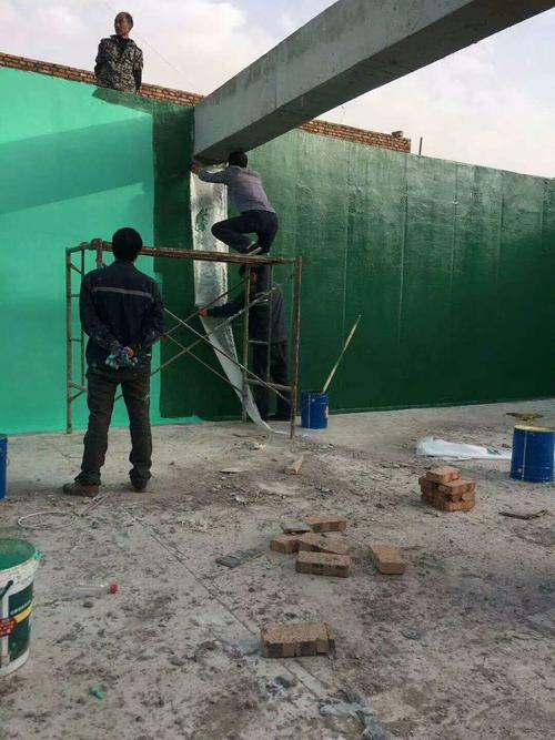 张家口针对老旧车间地面普遍存在的起砂、裂缝问题